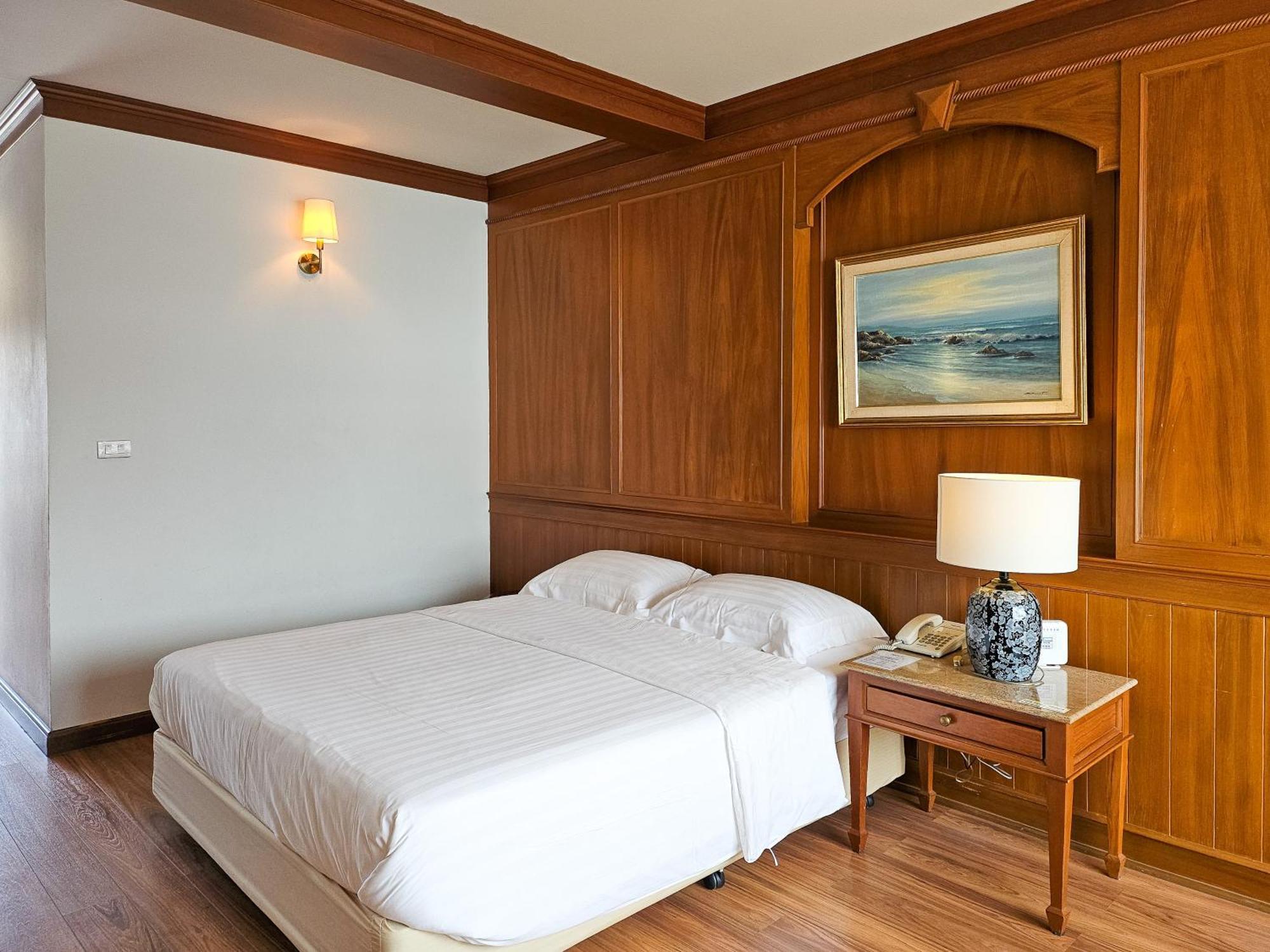 Sirin Hotel HHQ Exterior foto