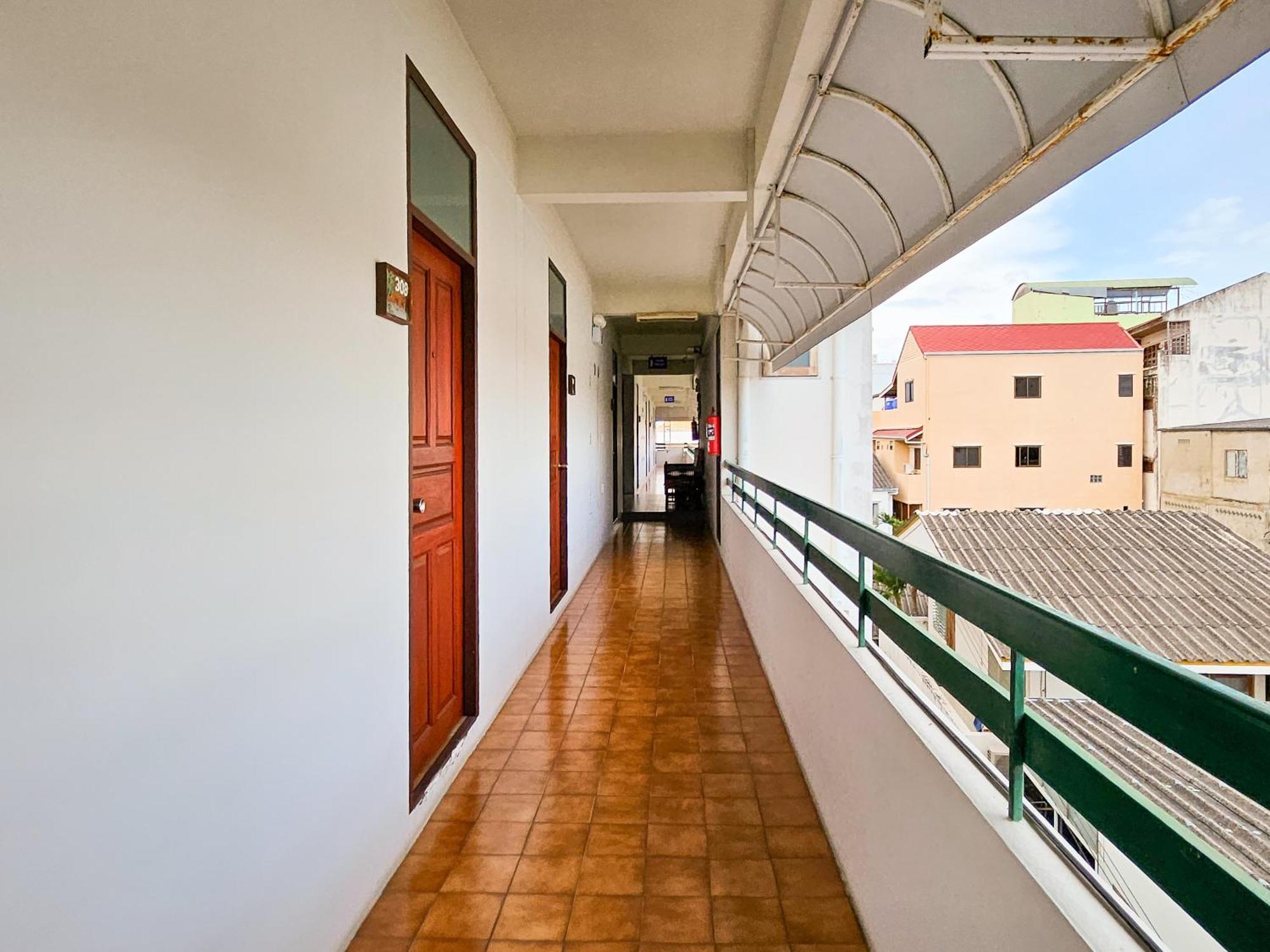 Sirin Hotel HHQ Exterior foto